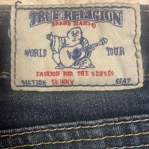 True Religion Jeans. Size 28. Skinny. Dark Wash.